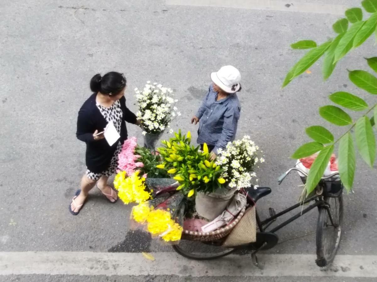 Hanoi Balcony Homestay Exterior photo